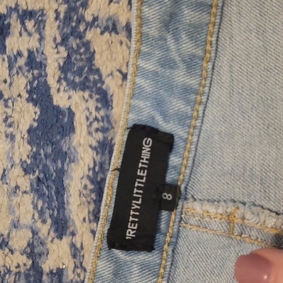 Pretty Little Things US sz 4 UK sz 8 denim distressed high waist shorts WS42 - Picture 3 of 5